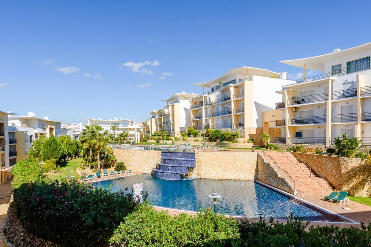 Bnb Homes Ocean View Apartment With Relax Terrace, 2 Swimming Pools & Tennis Court Albufeira Exterior photo