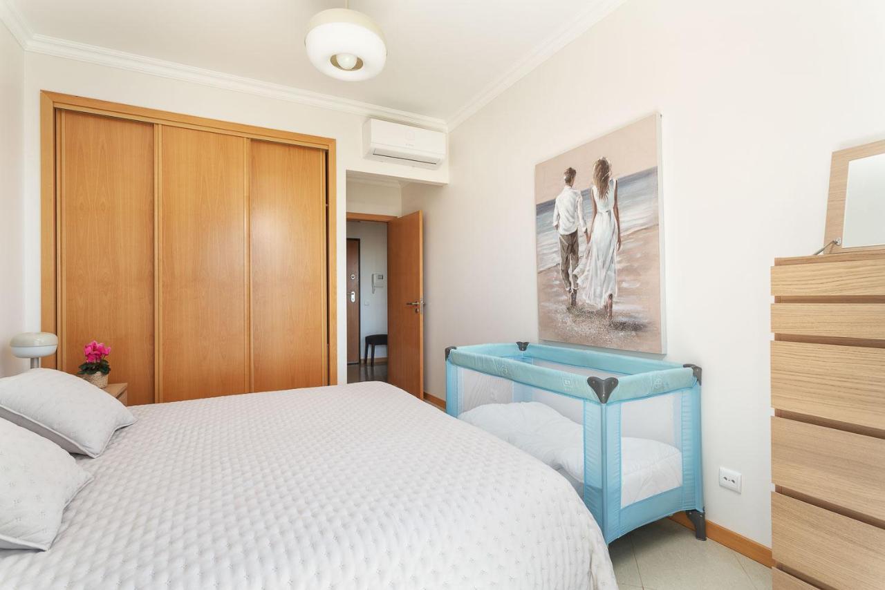 Bnb Homes Ocean View Apartment With Relax Terrace, 2 Swimming Pools & Tennis Court Albufeira Exterior photo