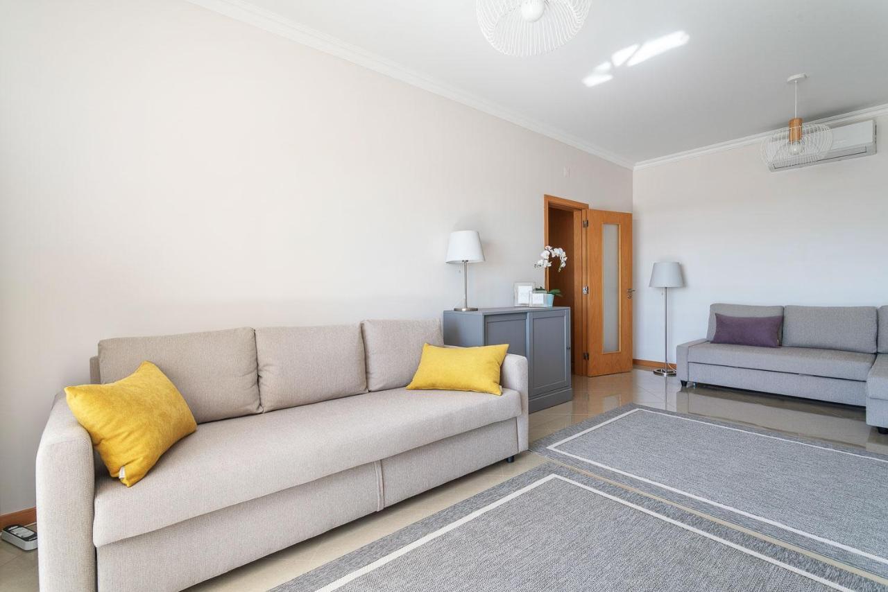 Bnb Homes Ocean View Apartment With Relax Terrace, 2 Swimming Pools & Tennis Court Albufeira Exterior photo